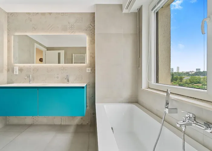 Lux 2br With Views & Balcony * Luxembourg