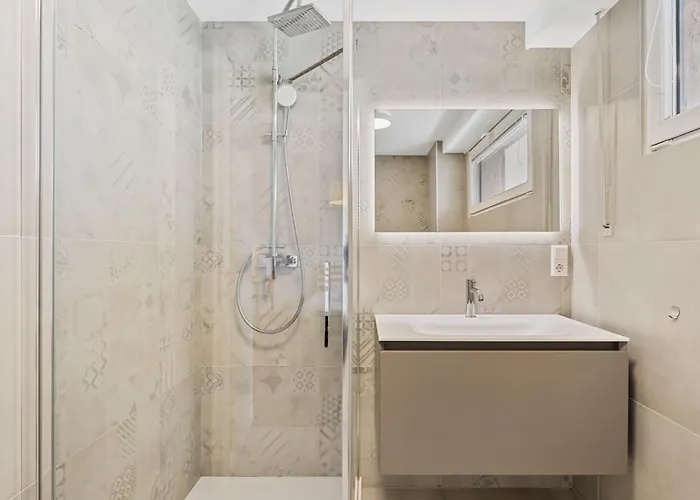 Lux 2br With Views & Balcony Luxembourg