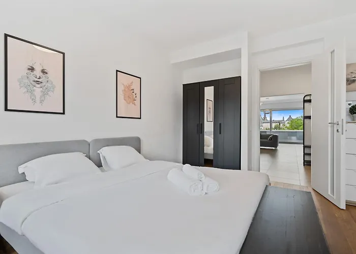 Lägenhet Lux 2br With Views & Balcony *